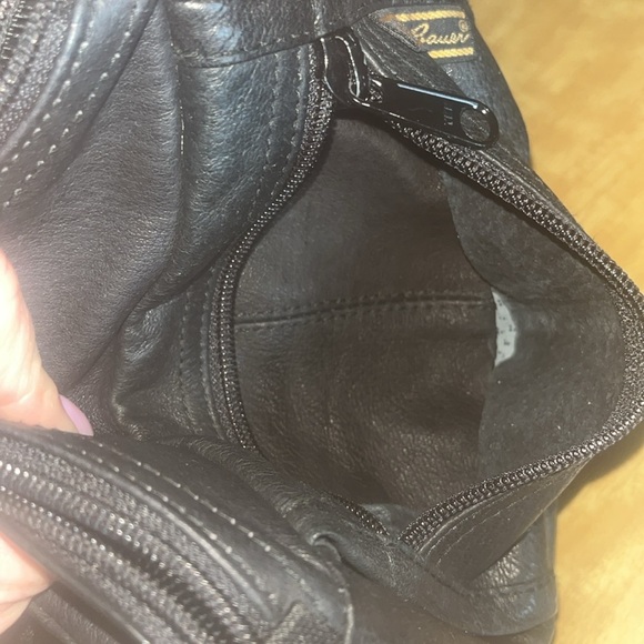 Eddie Bauer black Belt Bag w/ Adjustable Strap & Zippered Compartments - Picture 8 of 8